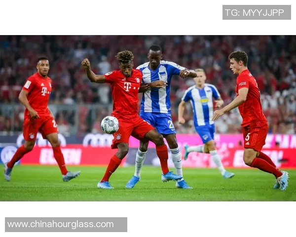 巴黎对阵拜仁精彩直播詹俊解说全程回顾与分析